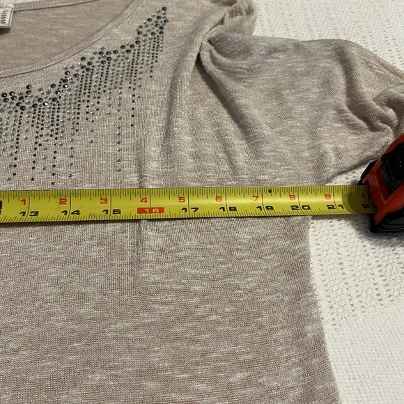 #1254. Daytrip Cream Lightweight Pullover Sweater w/Sequin & Rhinestones. Size S - Picture 6 of 9